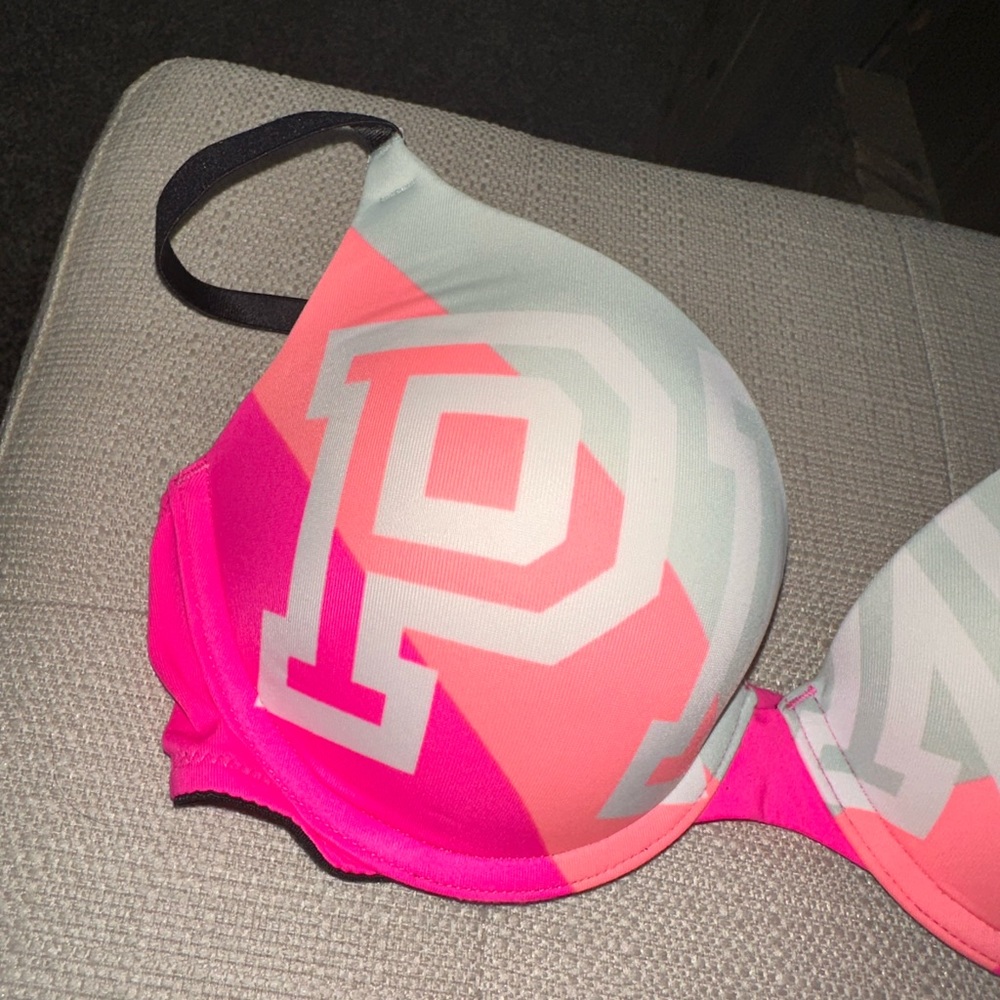 PINK Wear Everywhere Push-Up Bra (Pack of 3) - Picture 9 of 10